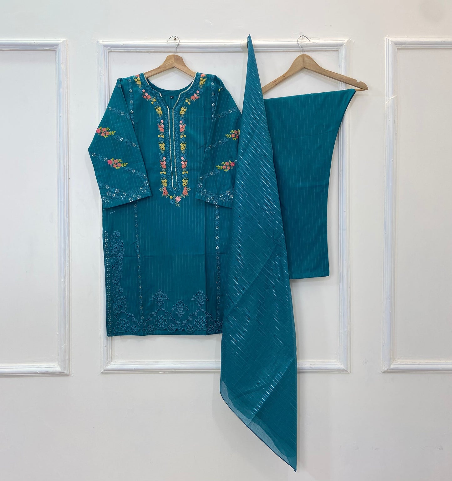 New Winter Edit 3PC (Khaddar) D-215