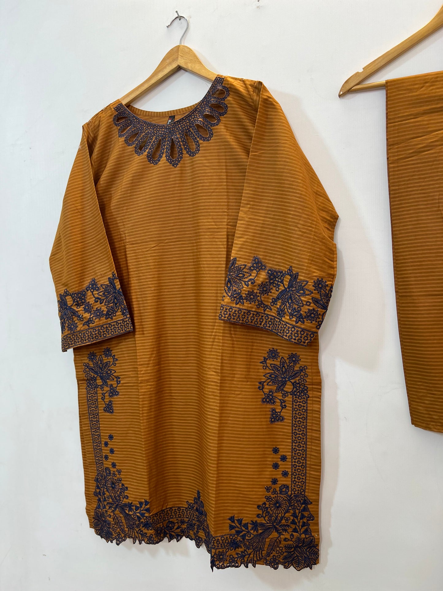 Cotton Cutwork 2PC 09-Rust