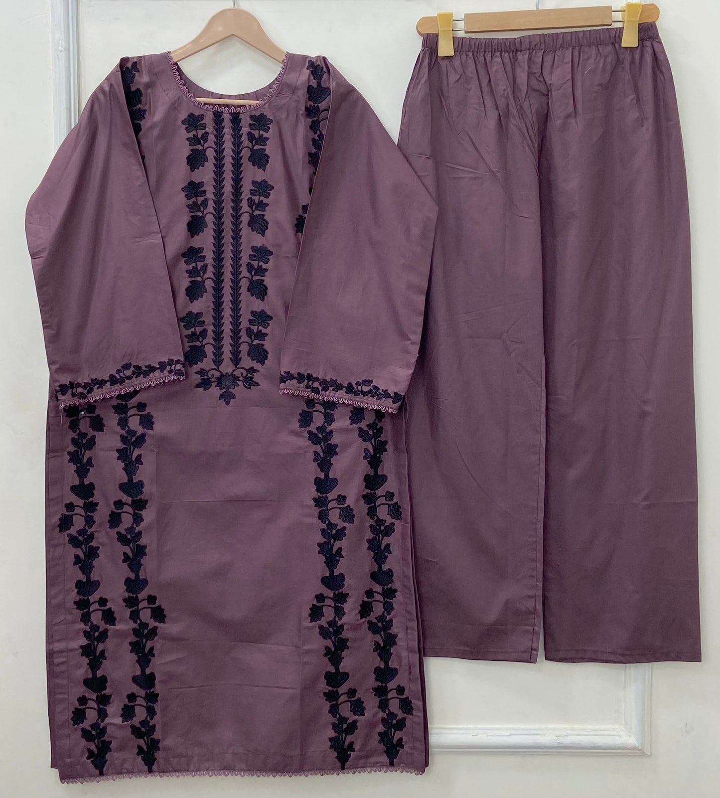 Contrasted Embroidered 2PC (Premium Cotton) D-473