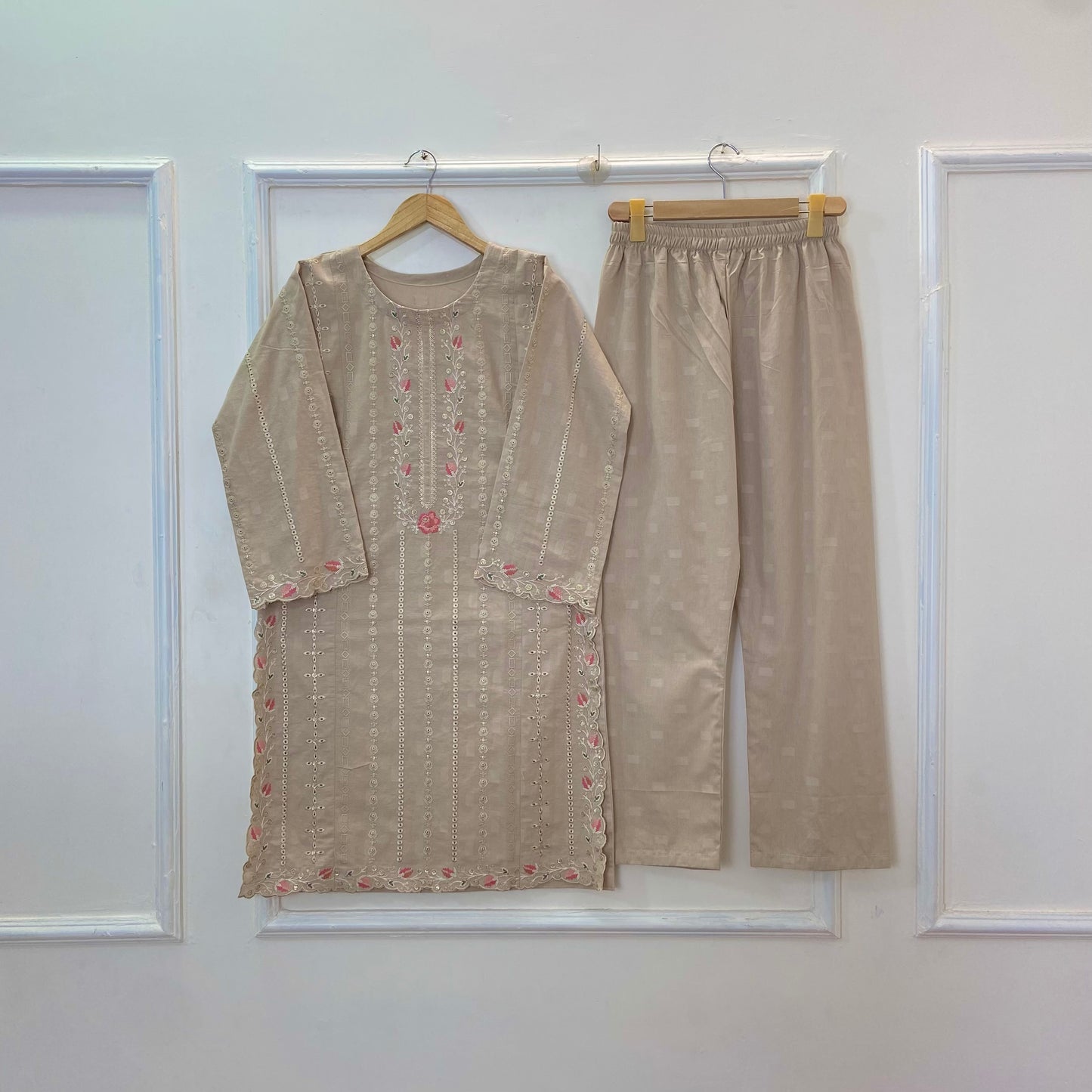 Crimson Charm Embroidered 2PC (Premium Cotton) D-323