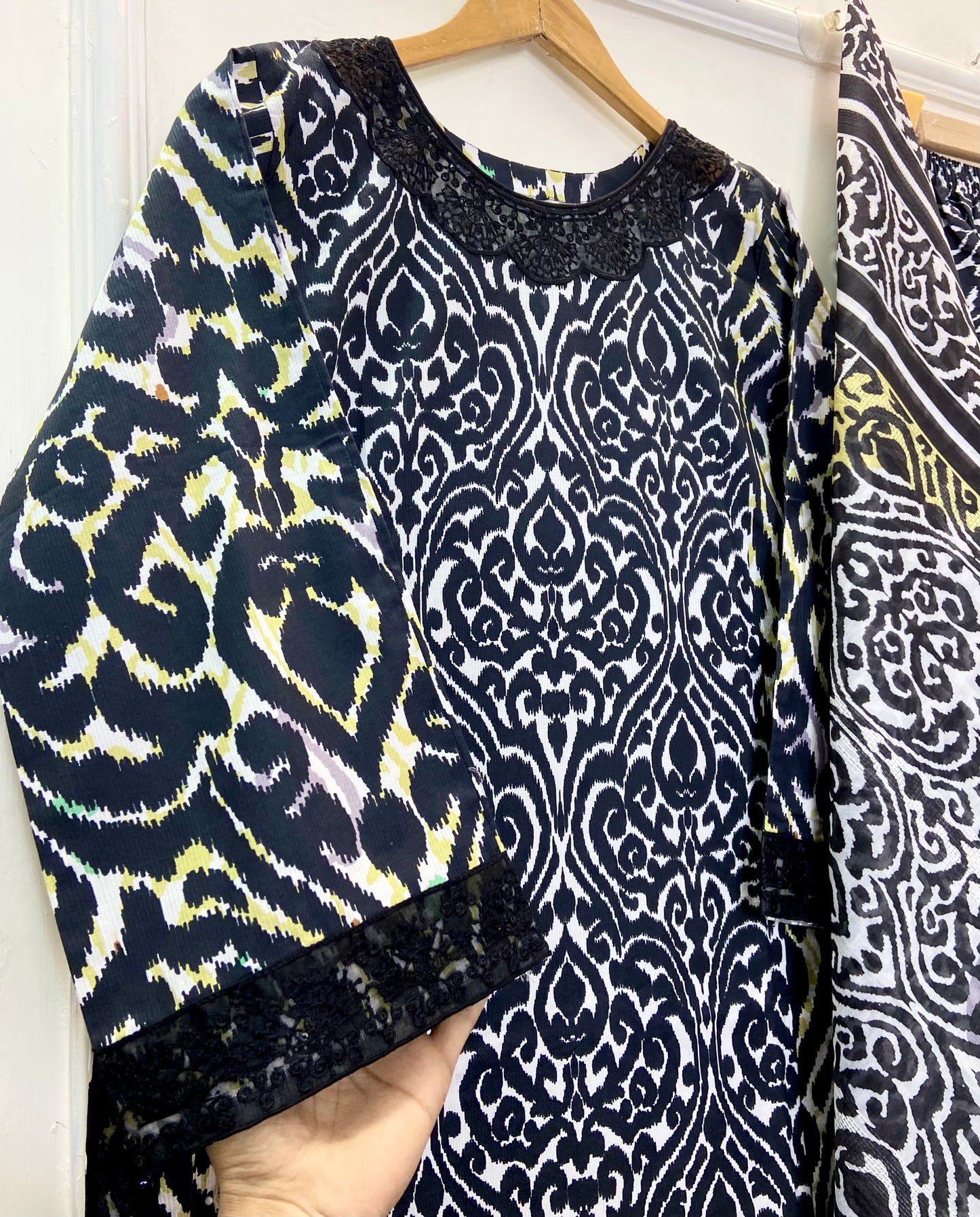 Black Swan Embroidered 3PC (Premium Cotton) D-384