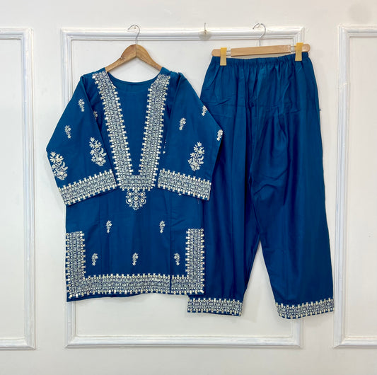 Foil Embroidery Bliss 2PC (Farshi Shalwar) (Khaddar) D-167
