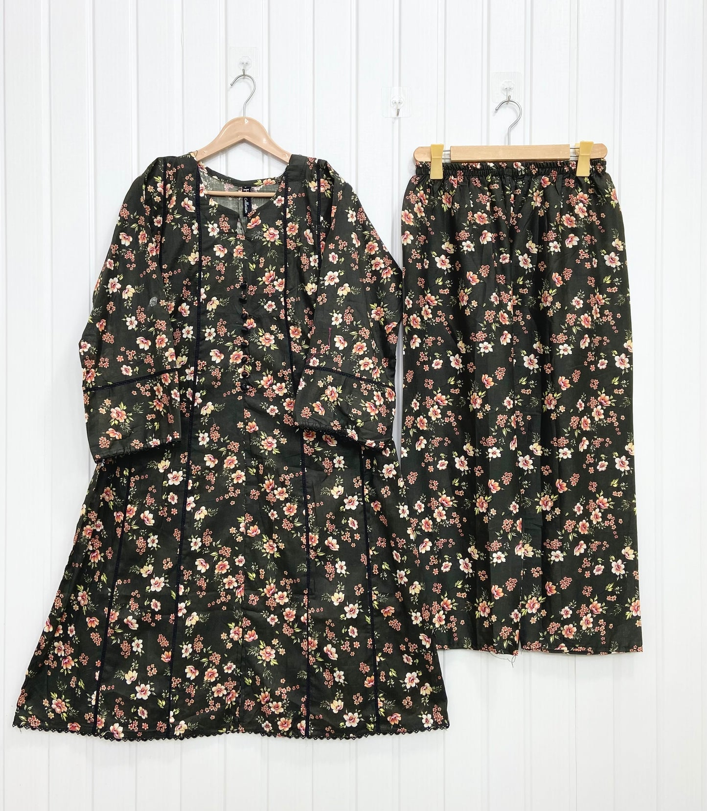 Articlr no: D-707 | Lawn Frocks