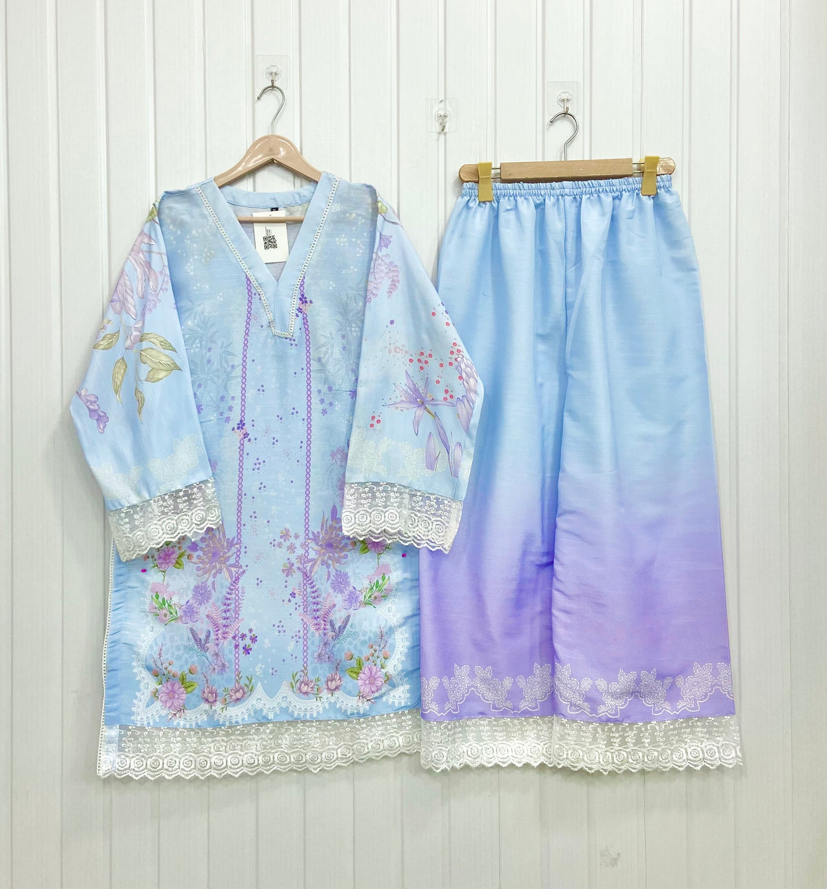 Article: D-1037 Swiss Silk