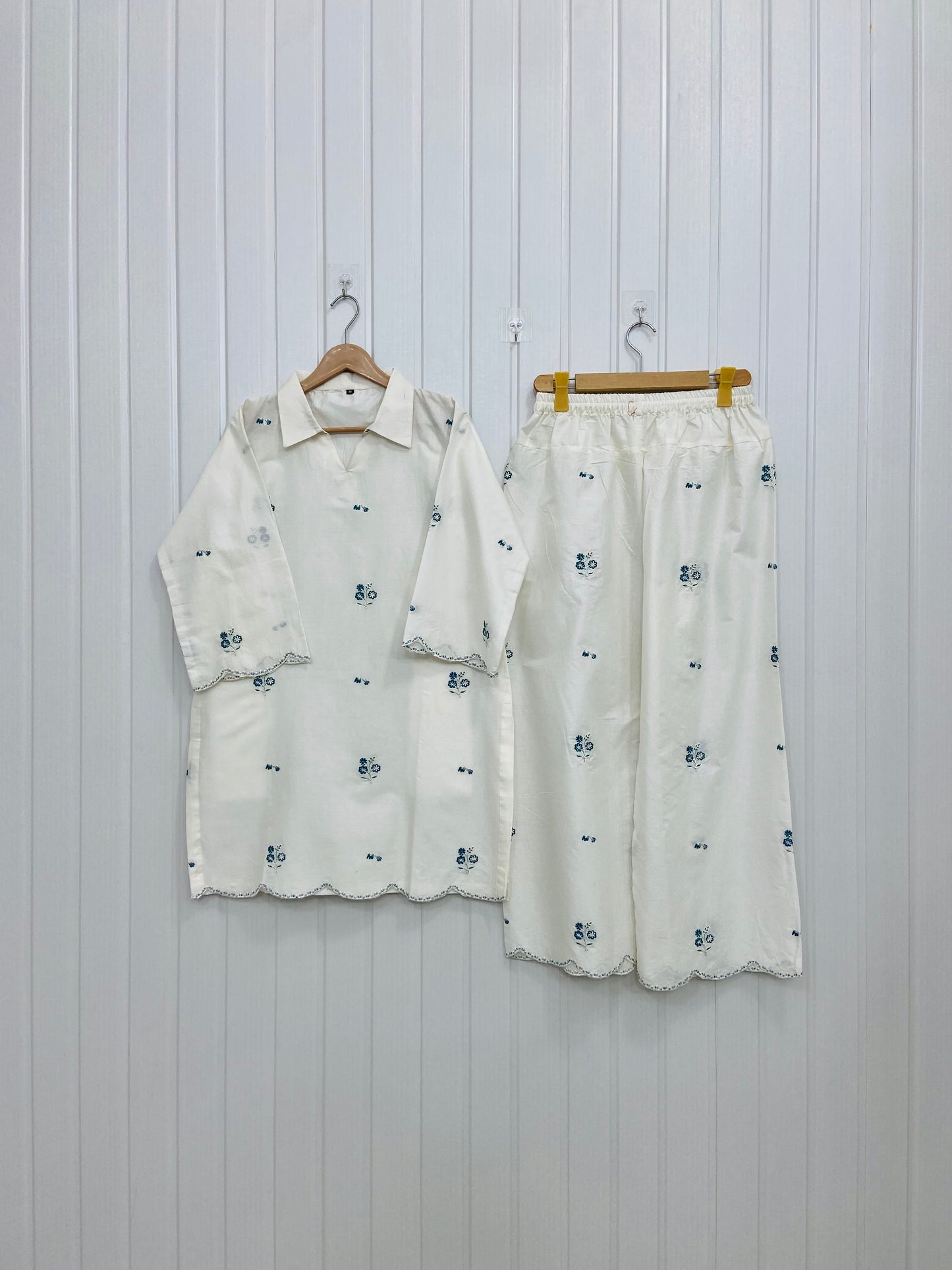 Swan | Lawn D-739