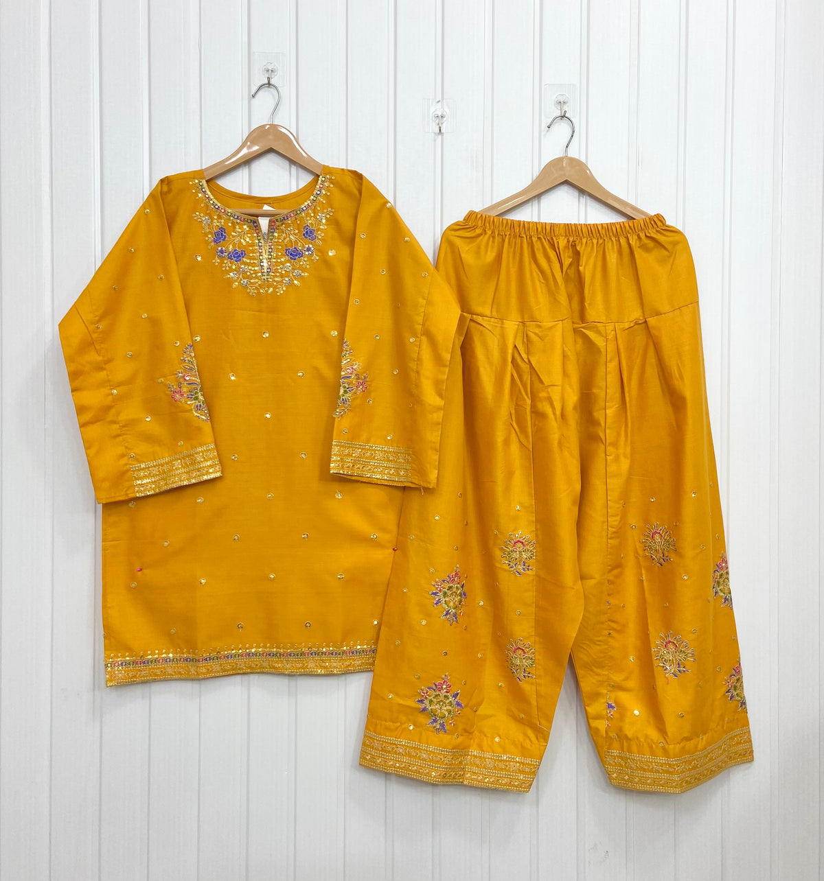 Article: D-1095 cotton