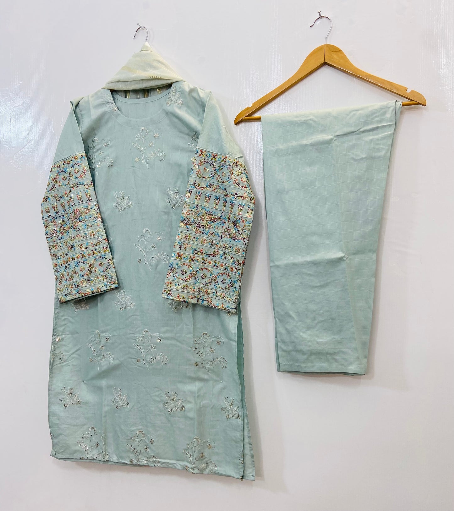 Sequins Embroidered Chic (Khaadi Cotton) D-93