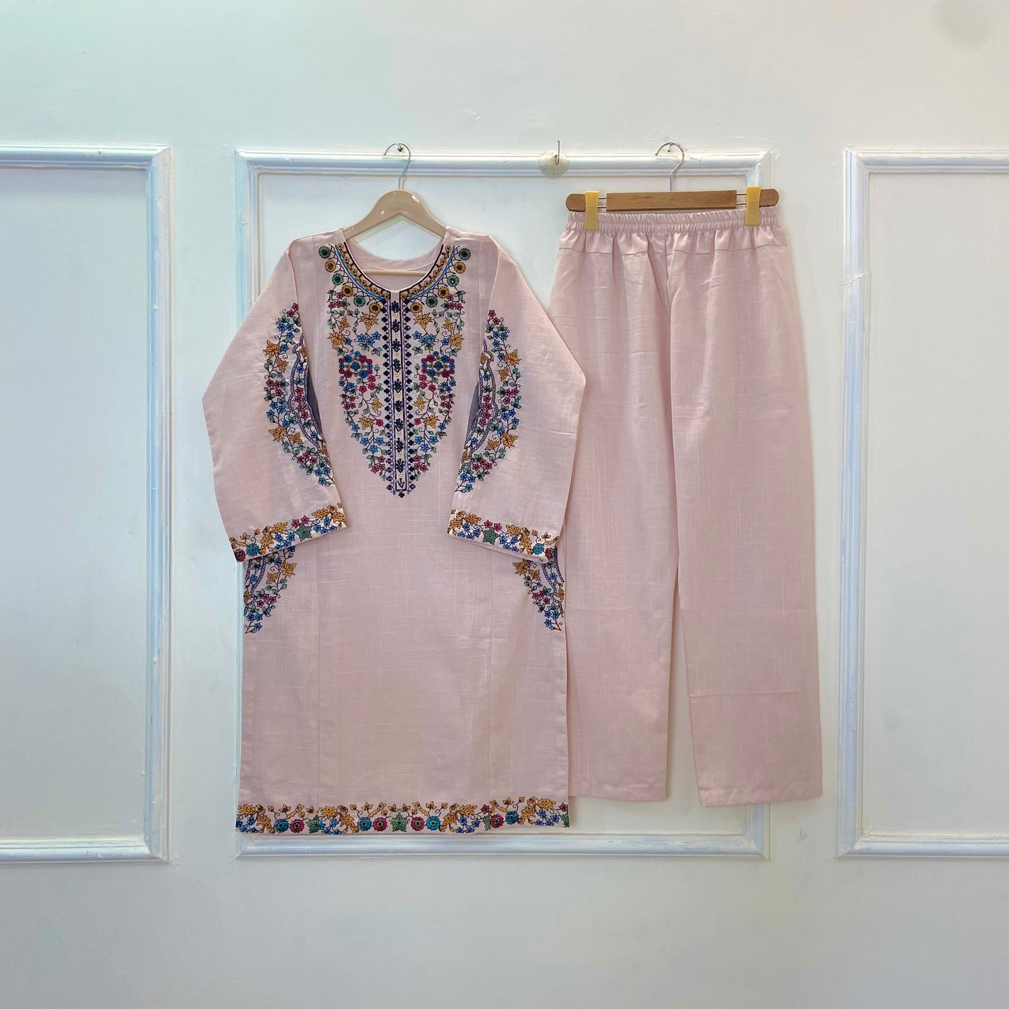 Embroidered Colorburst 2PC (Khaddar) D-281