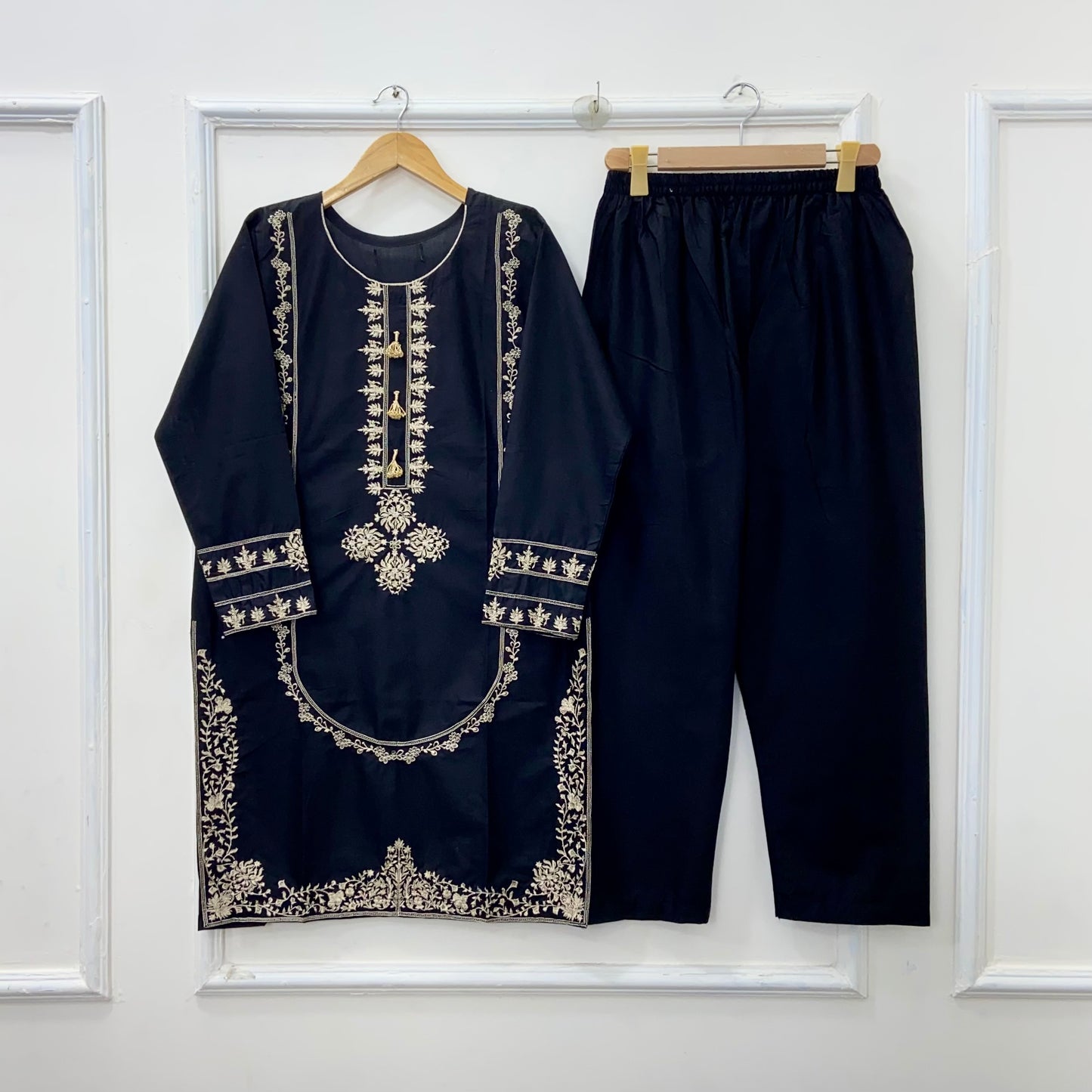 Embroidered 2PC (Premium Cotton) D-455