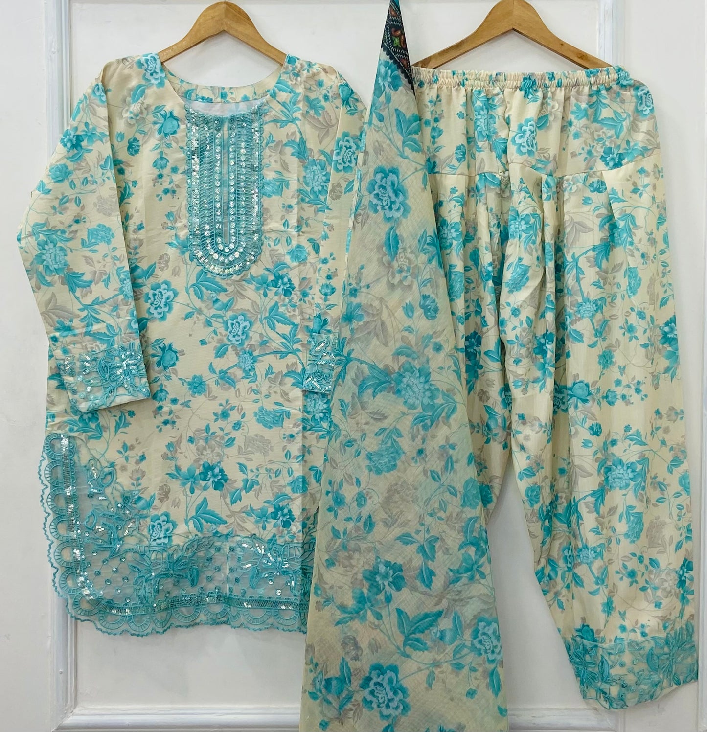 Eid Fantacy 3PC (Bana Dora Silk) D-465