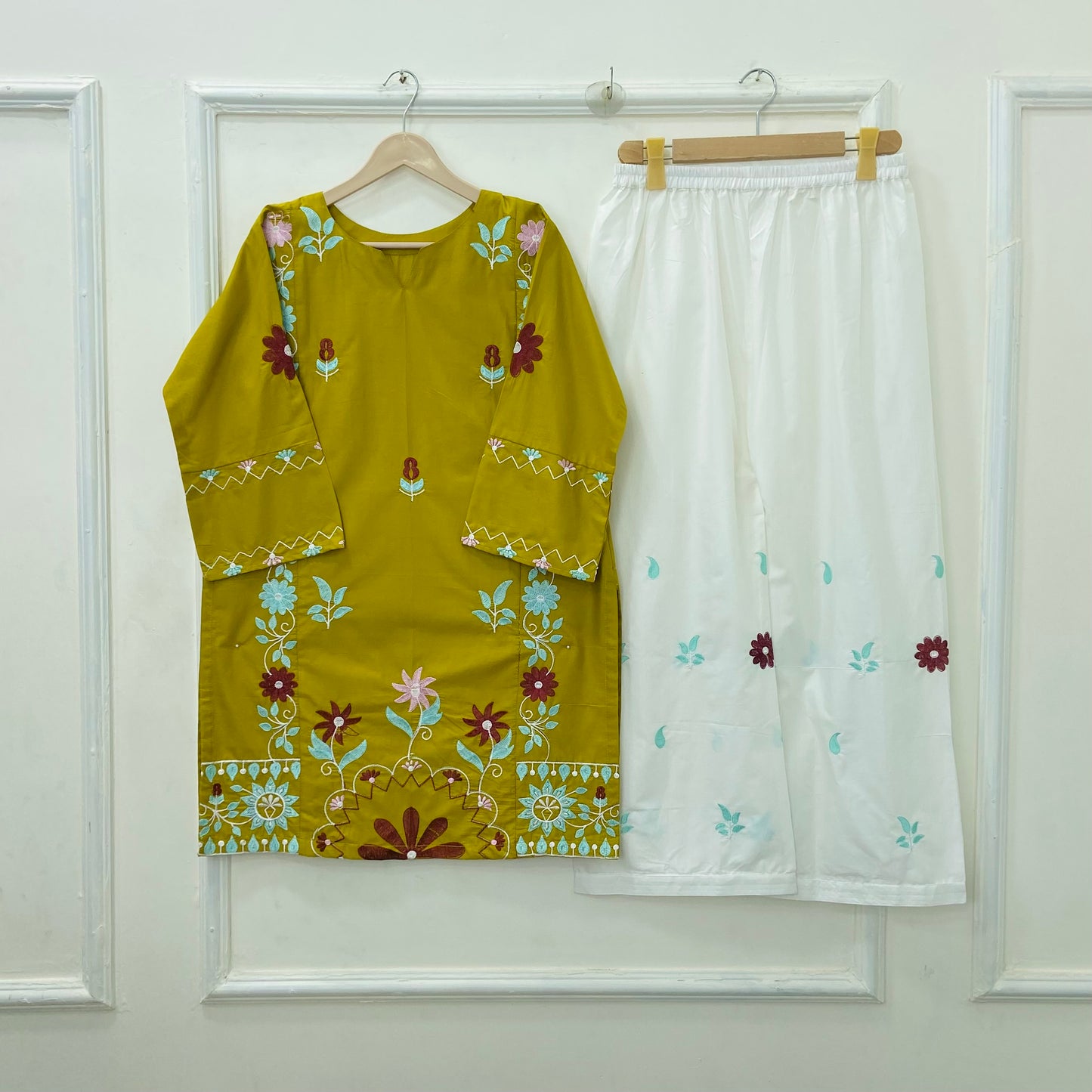 Combo Embroidered Pair 2PC (Premium Cotton) D-409