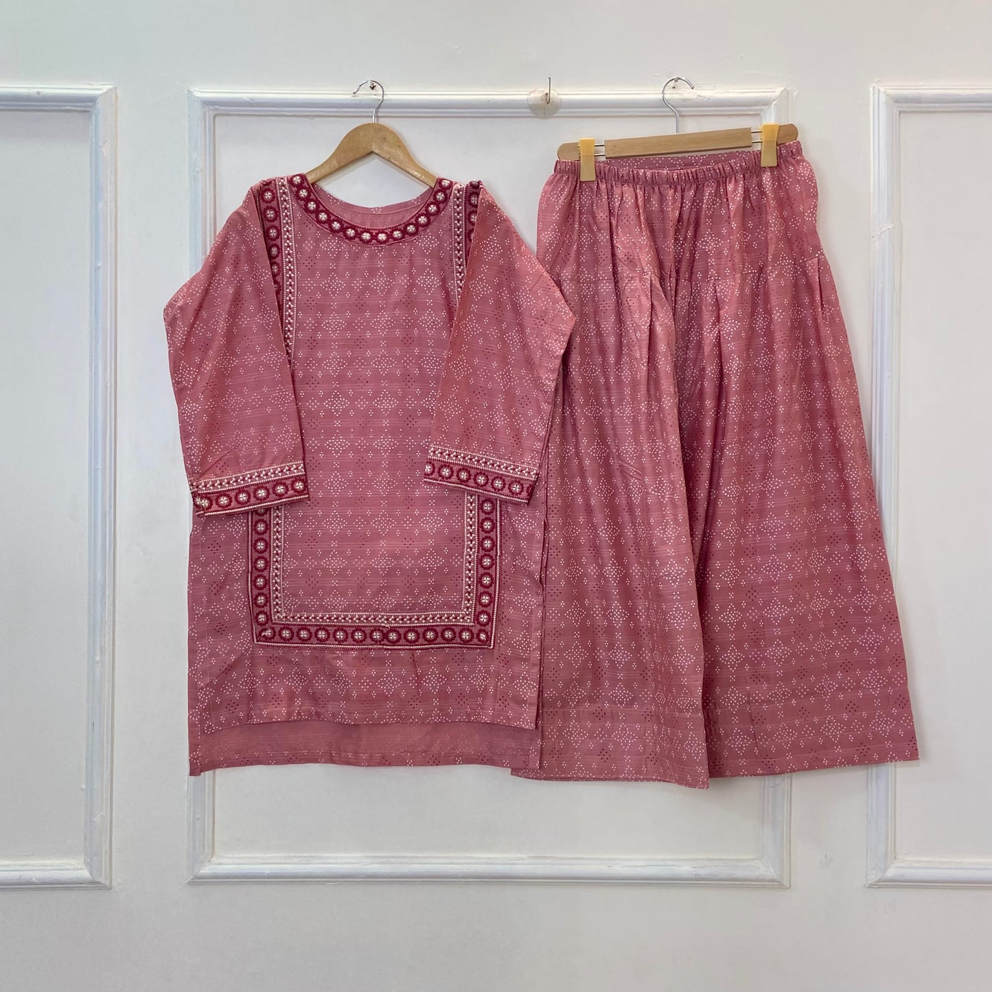 Rareecha Chunri Embroidered 2PC (Premium Cotton) D-351