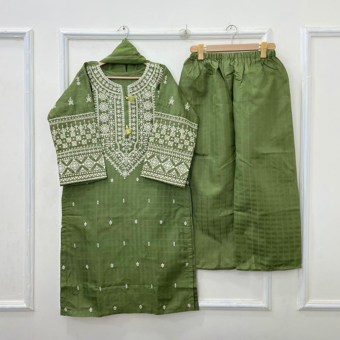 Cross-stitched Embroidered 3PC (Premium Cotton) D-416
