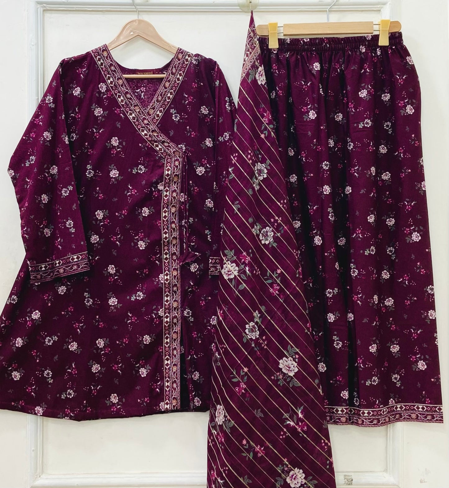 Short Frocks | 3PC Binsaeed Lawn D-670