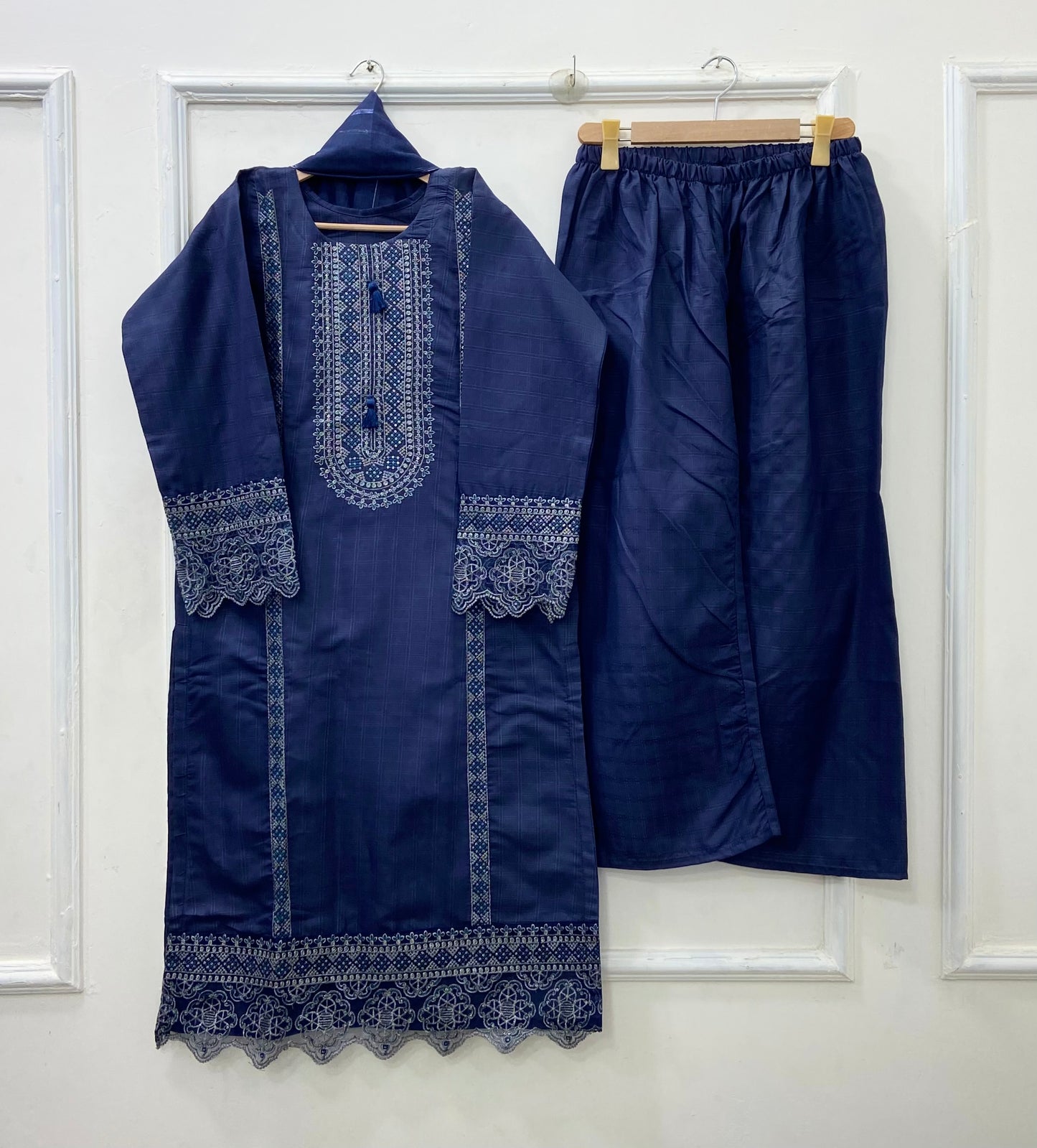 Eid Embroidered 3PC (Premium Cotton) D-488