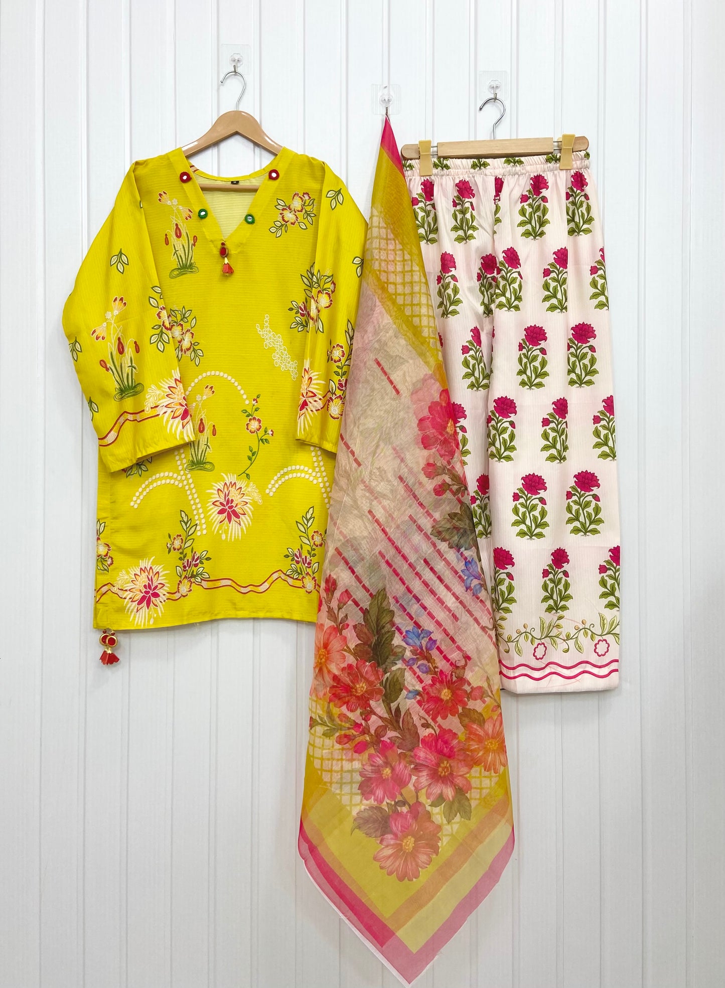 Basanti | 3PC D-867