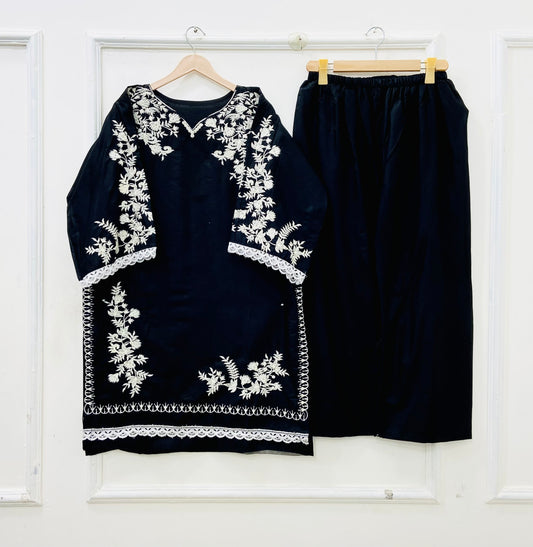 Article no:D-685 | Cotton Lawn Two Piece