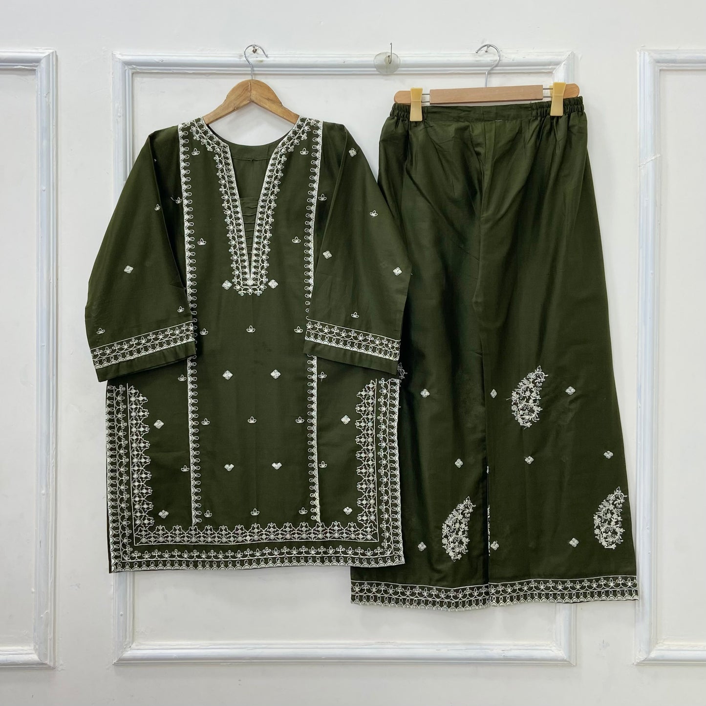 Eid Embroidered 2PC (Premium Cotton) D-443