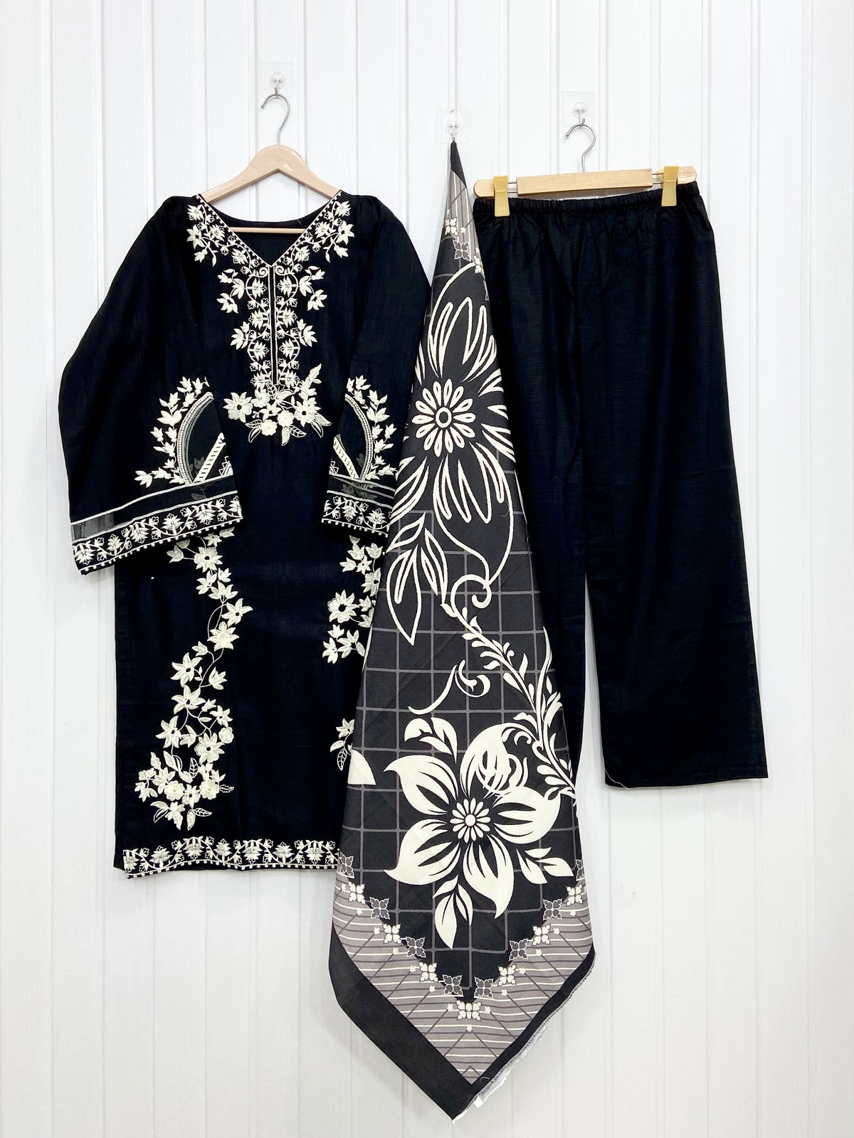 Article No: D-1152 | KHADDAR