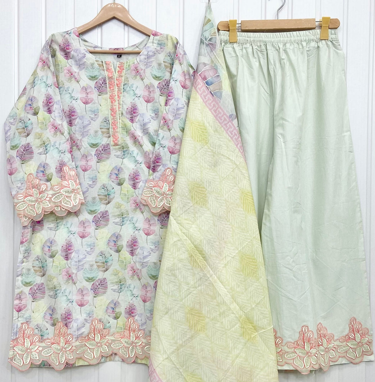 Article No: D-1012 Lawn