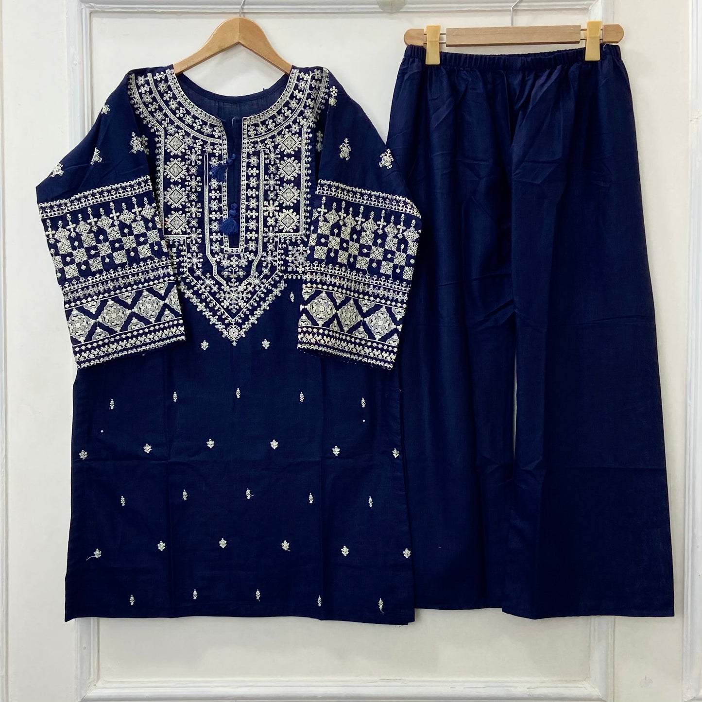 Cross-Stitched Embroidered 2PC (Khaddar) D-383