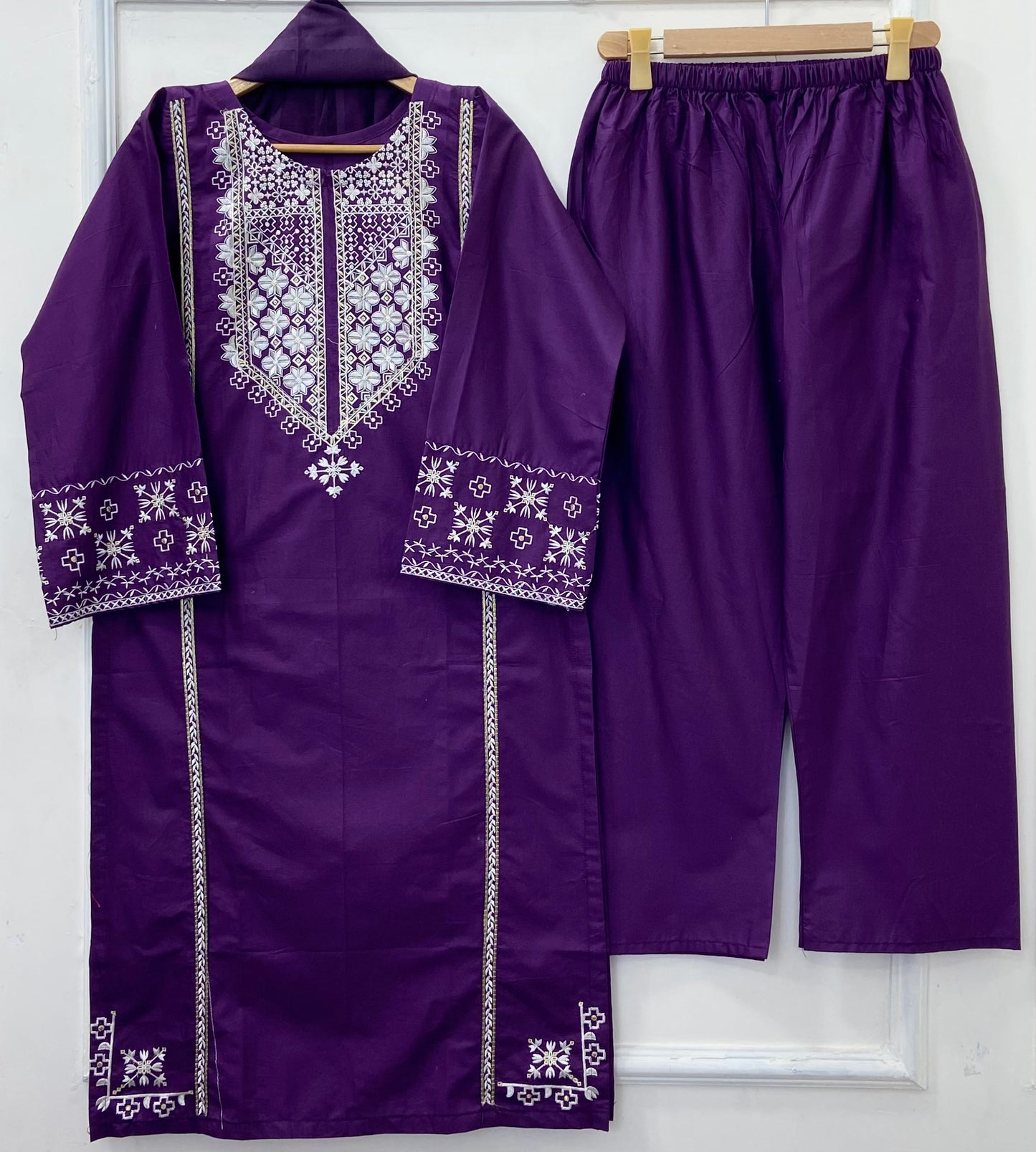 Eid Series: 3PC (Cotton) D-518