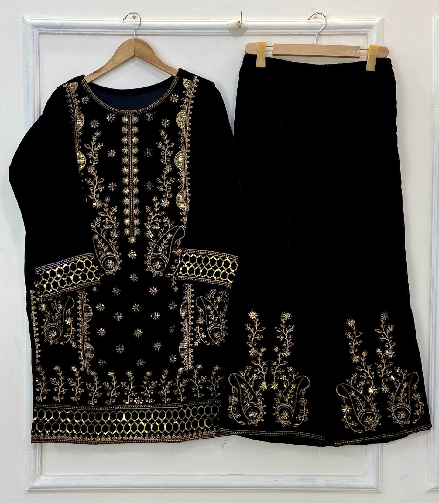 Dreamy Velvet 2PC (Velvet) D-216