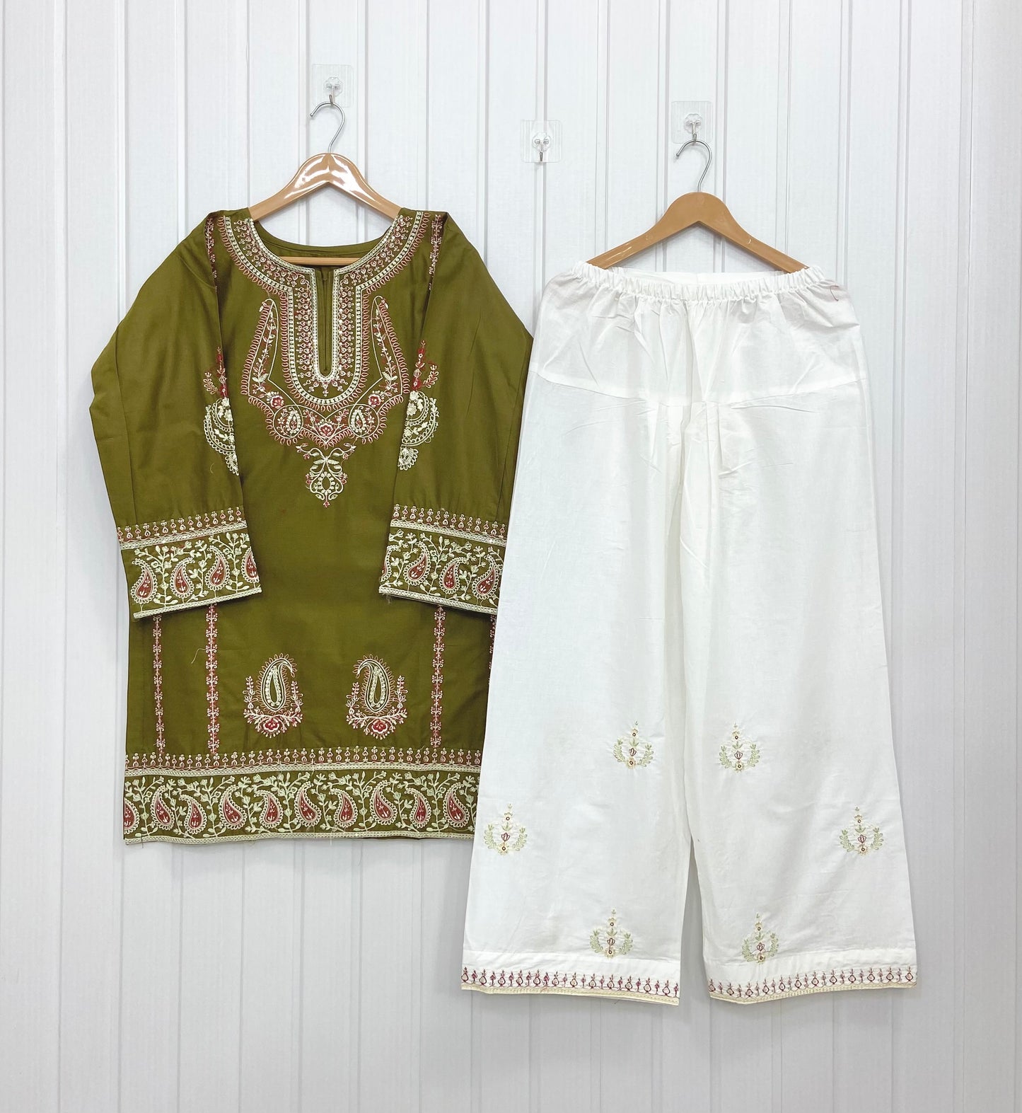 Sophia | Premium Farshi D-807