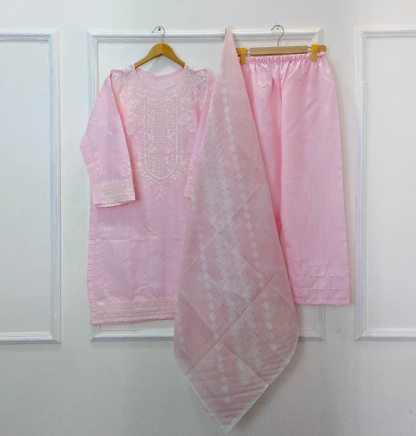 Sequins Embroidered 3PC (Premium Cotton) D-373