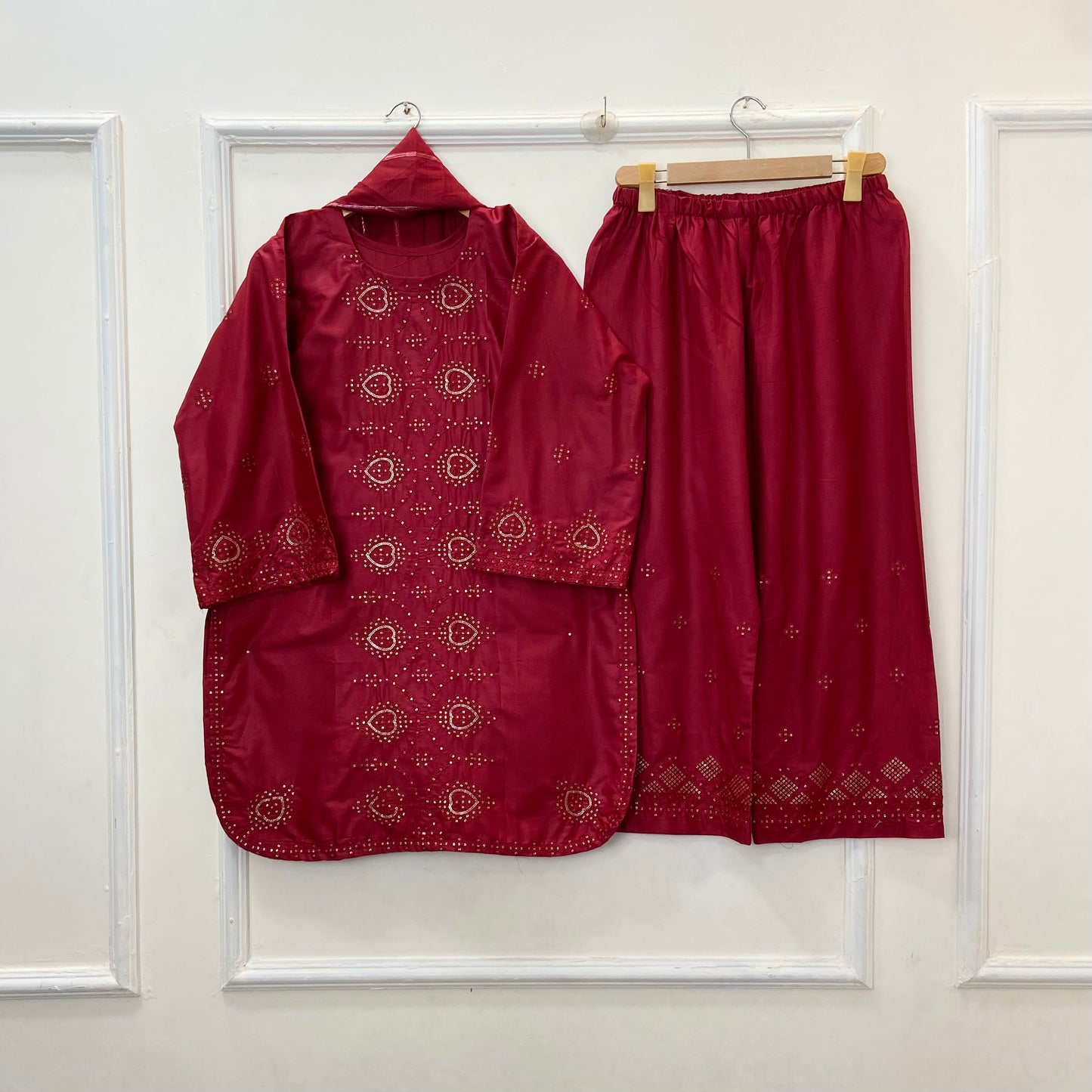 Embroidered 3PC (Premium Cotton) D-393