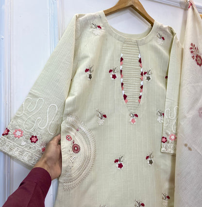 Pocket Beauty Embroidered 3PC (Premium Cotton) (Eid Arrivals) D-334