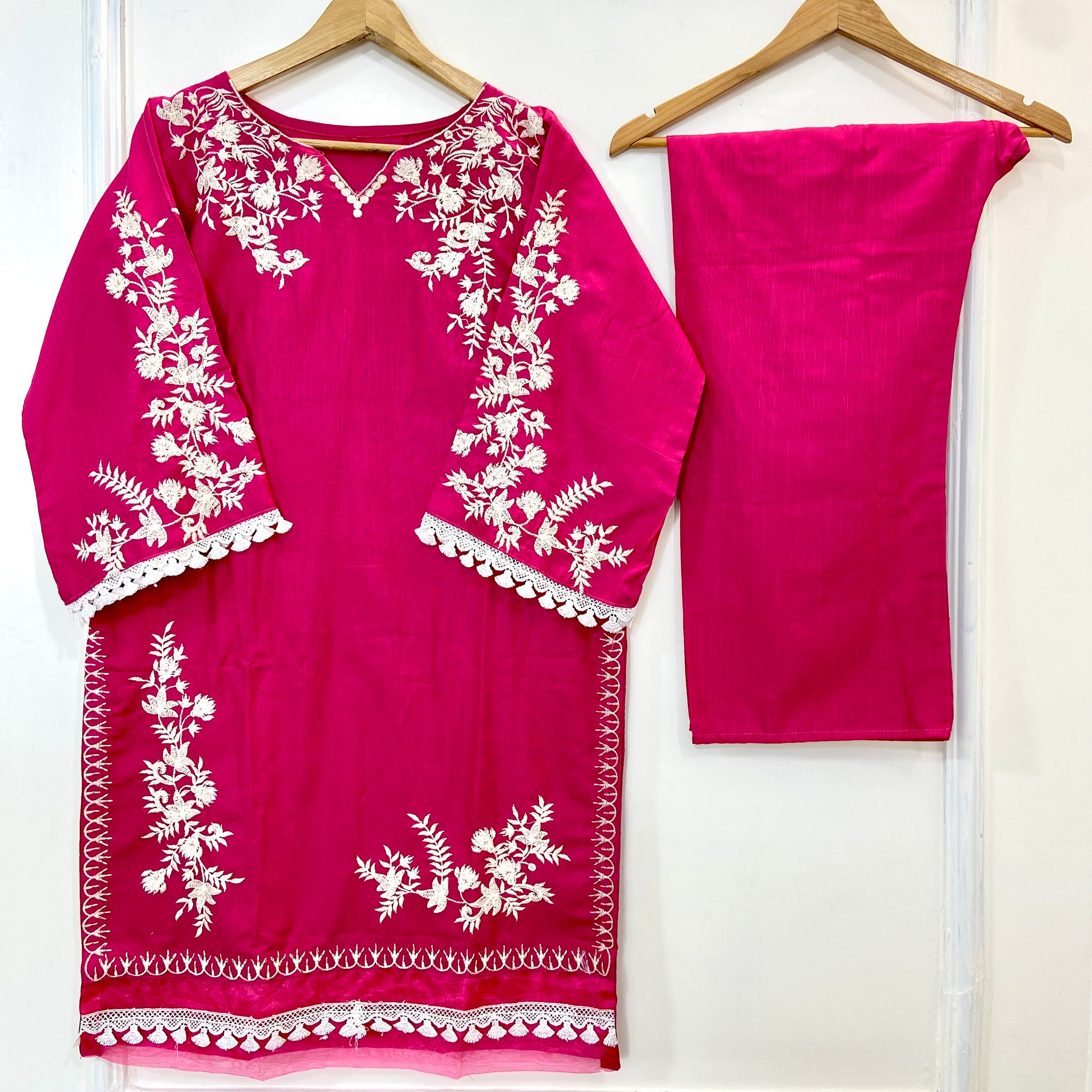 Jall Embroidered Fantasy 2PC (Khaddar) D-171