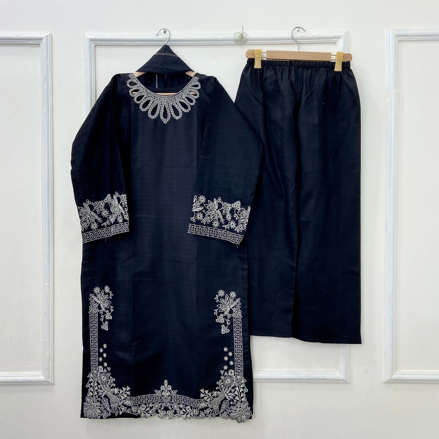 Eid Edit: Embroidered 3PC (Premium Cotton) D-463