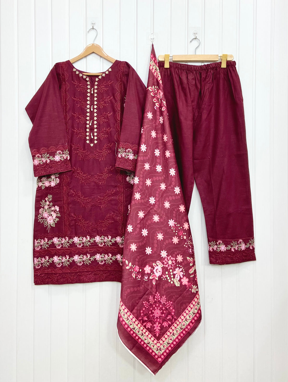 Article: D-1167 khaddar