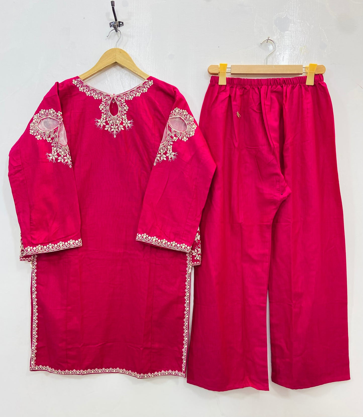 Dreamy Front Back Embroidered 2PC (Best Seller) (Khaddar) D-143