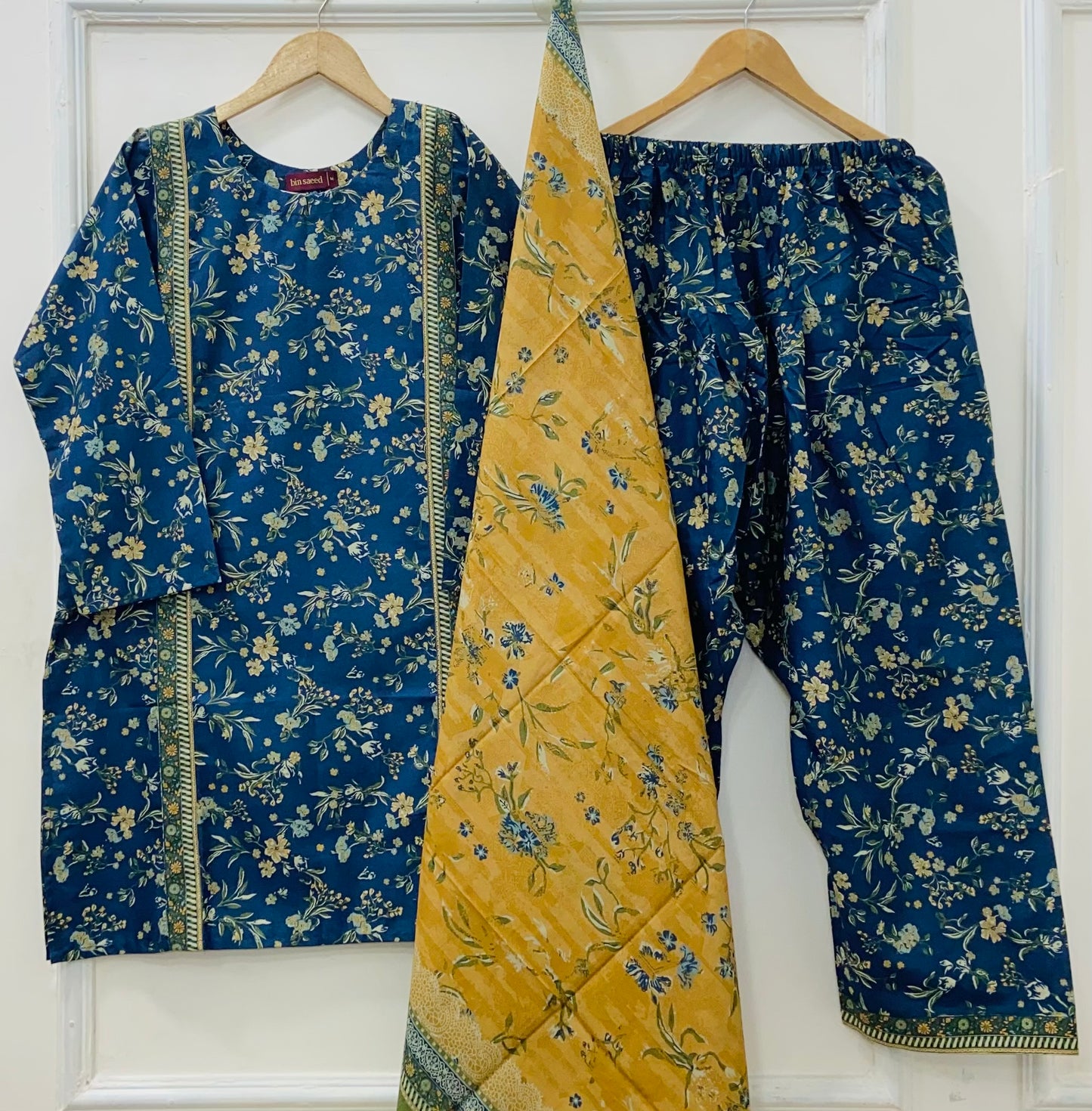 Binsaeed Farshi Shalwar | 3PC Lawn