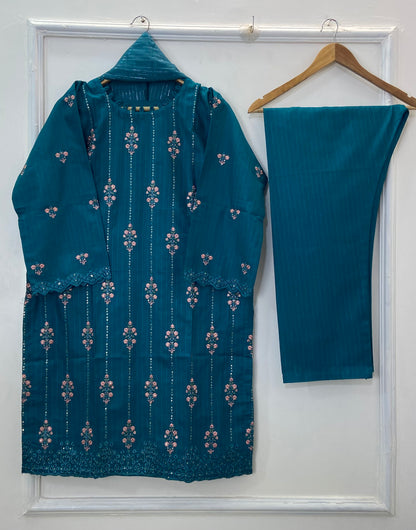 Chicken Kari Embroidered Chic 3PC (Khaddar) D-273