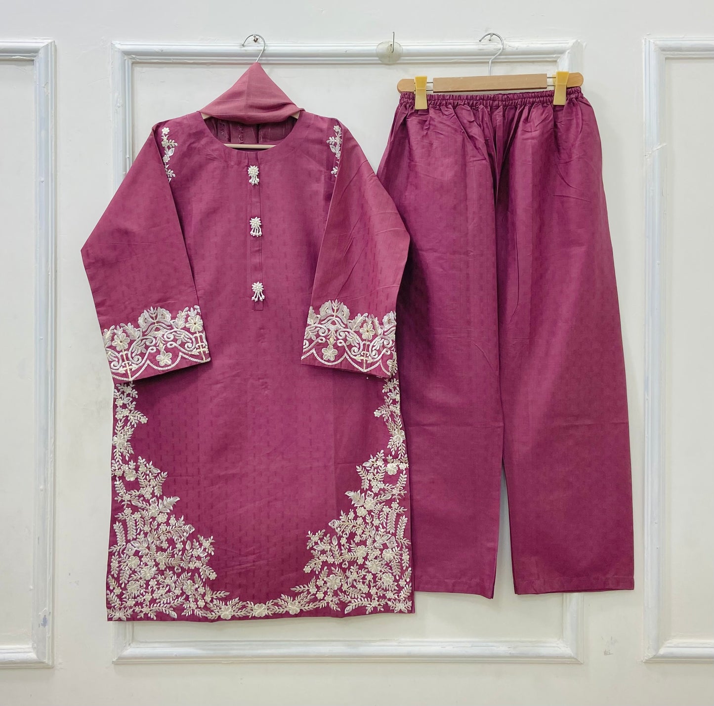 Festive Embroidered | 3PC Cotton D-574