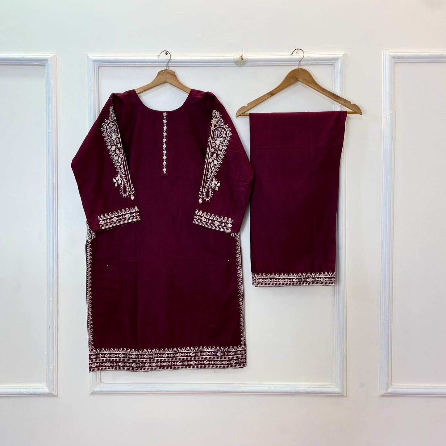Pocketful Embroidered 2PC (Khaddar) D-306