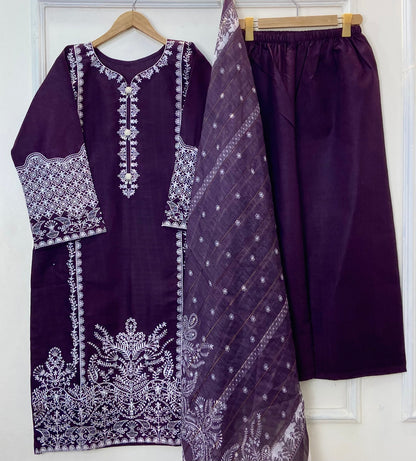 Long-Length Rich Embroidered Beauty 3PC (Premium Cotton) D-335