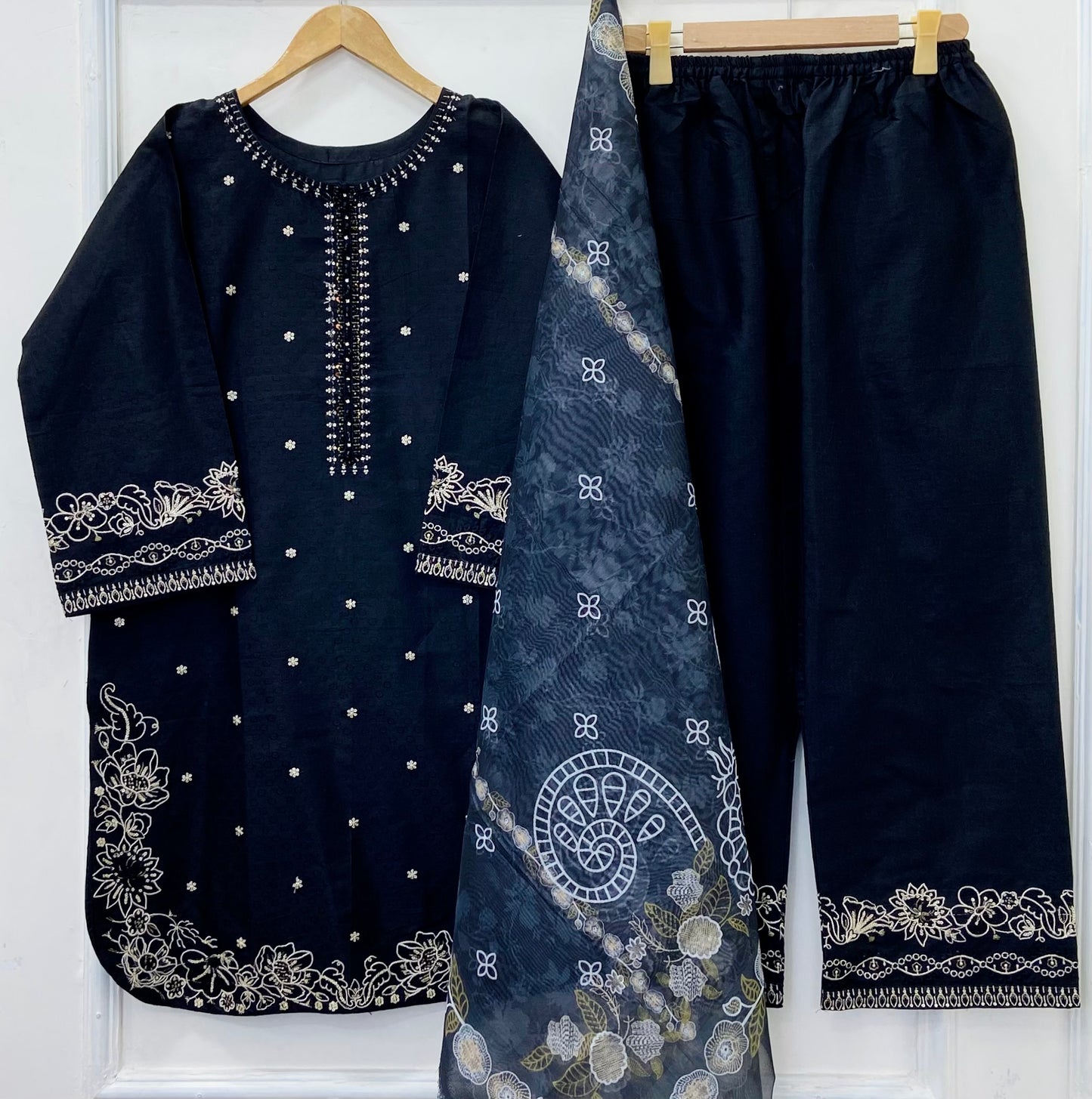 Festive Wear 3PC (Cotton) D-516