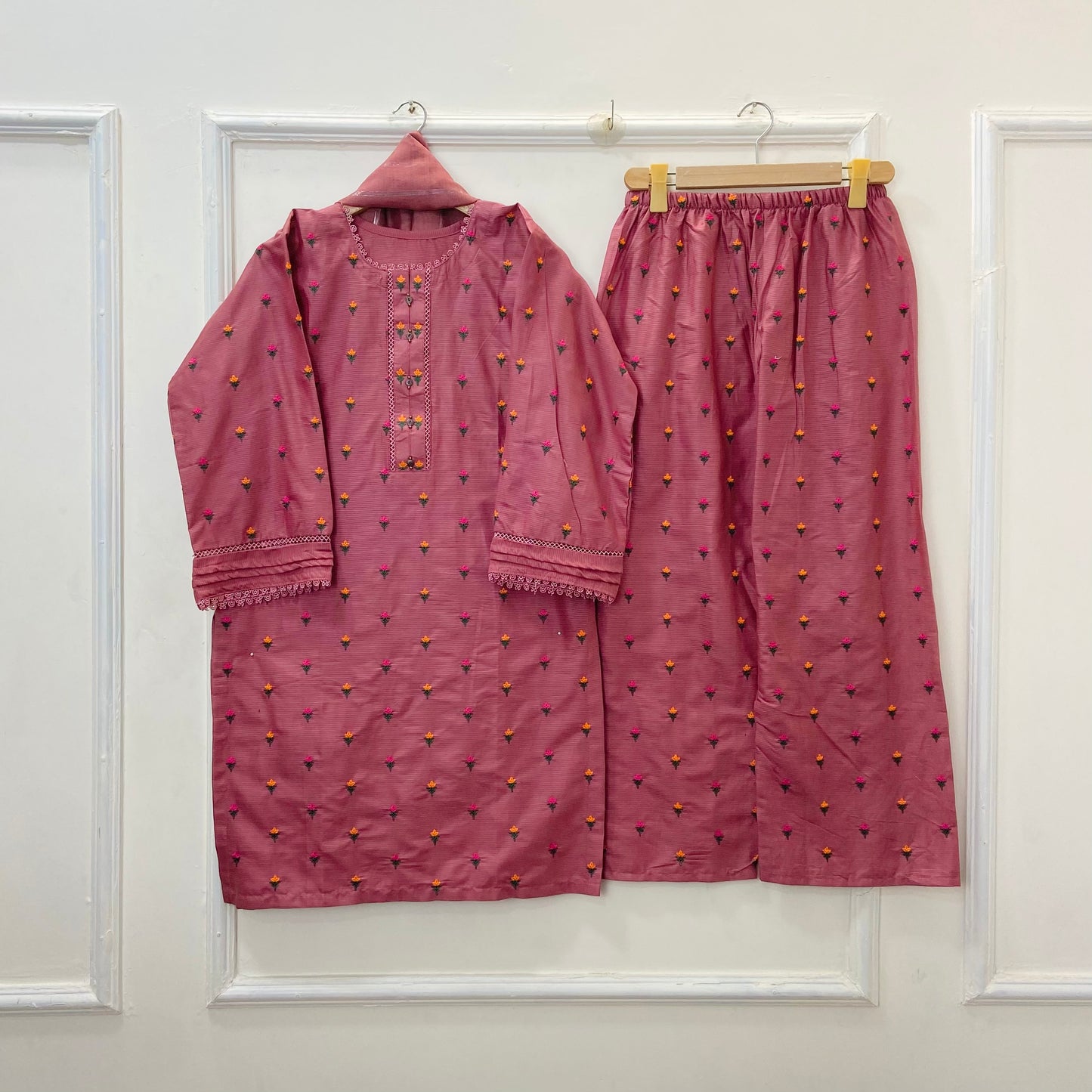 Tulip Embroidered Beauty 3PC (Premium Cotton) D-382