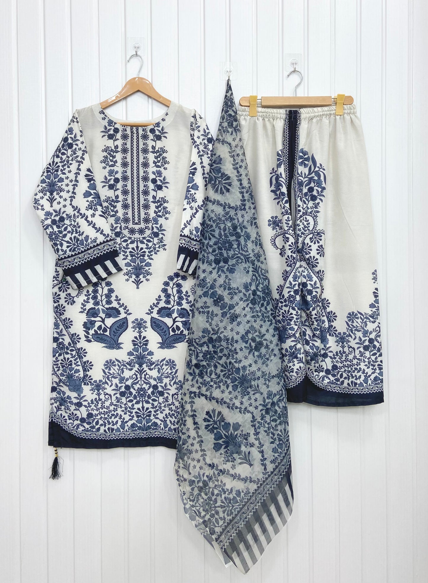 Signature Contrasted | Co-ord Set