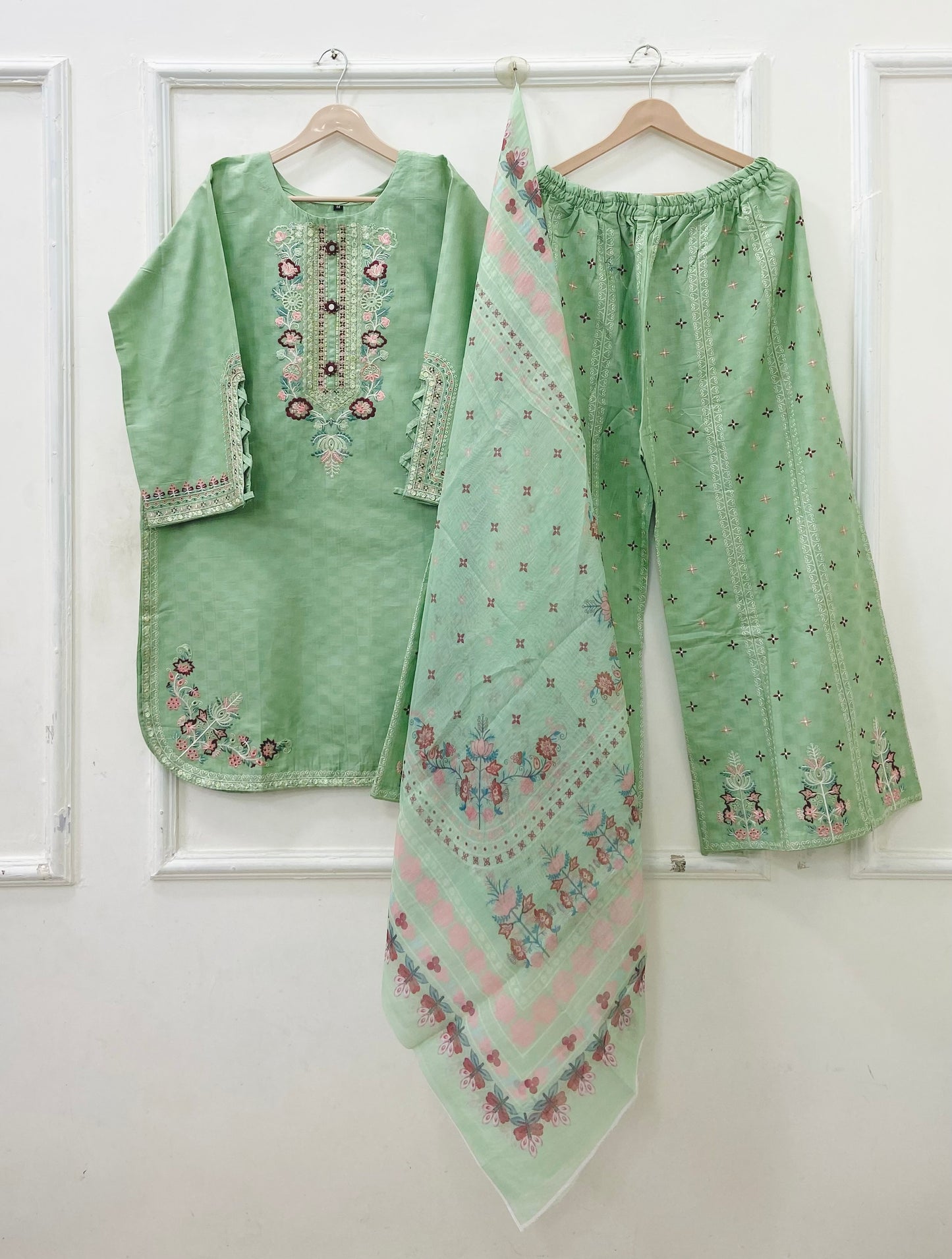 Daisy Formals | Premium Cotton D-717