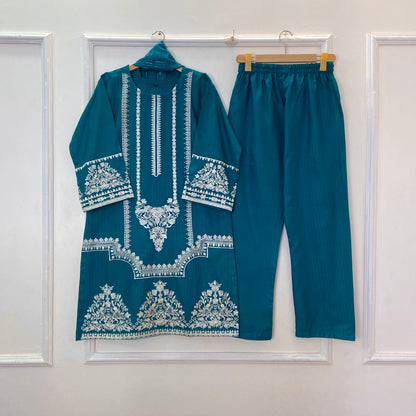Royal Taj Embroidered 3PC (Khaddar) D-328