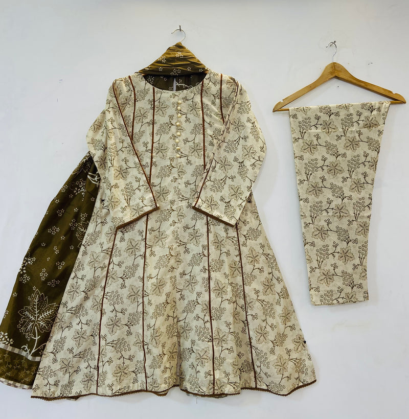 Umbrella Frocks 3PC (Lawn) D-52