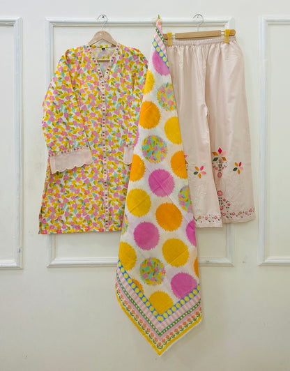 Eid Edit | 3PC Lawn D-607 (Best Selling)