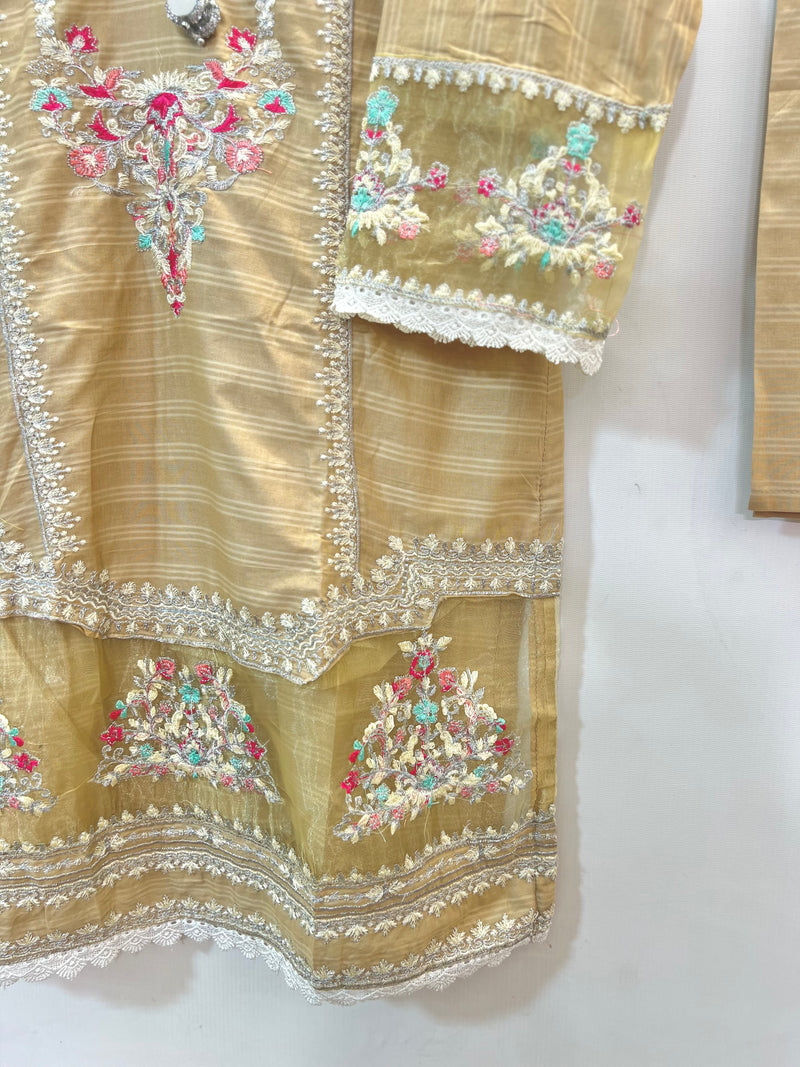 3PC Embroidered Cotton Lawn -11