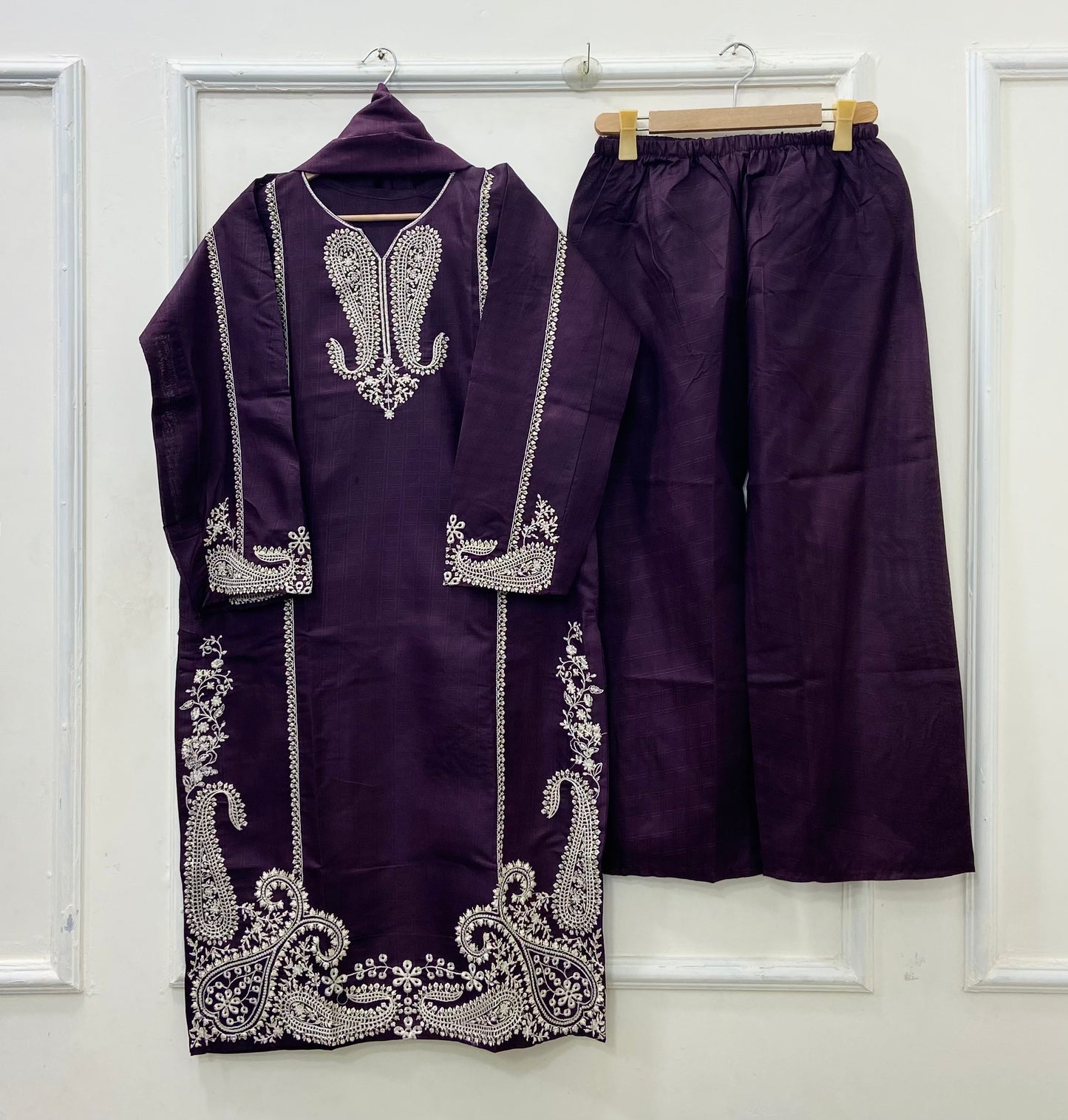 Long Embroidered | 3PC Cotton D-544
