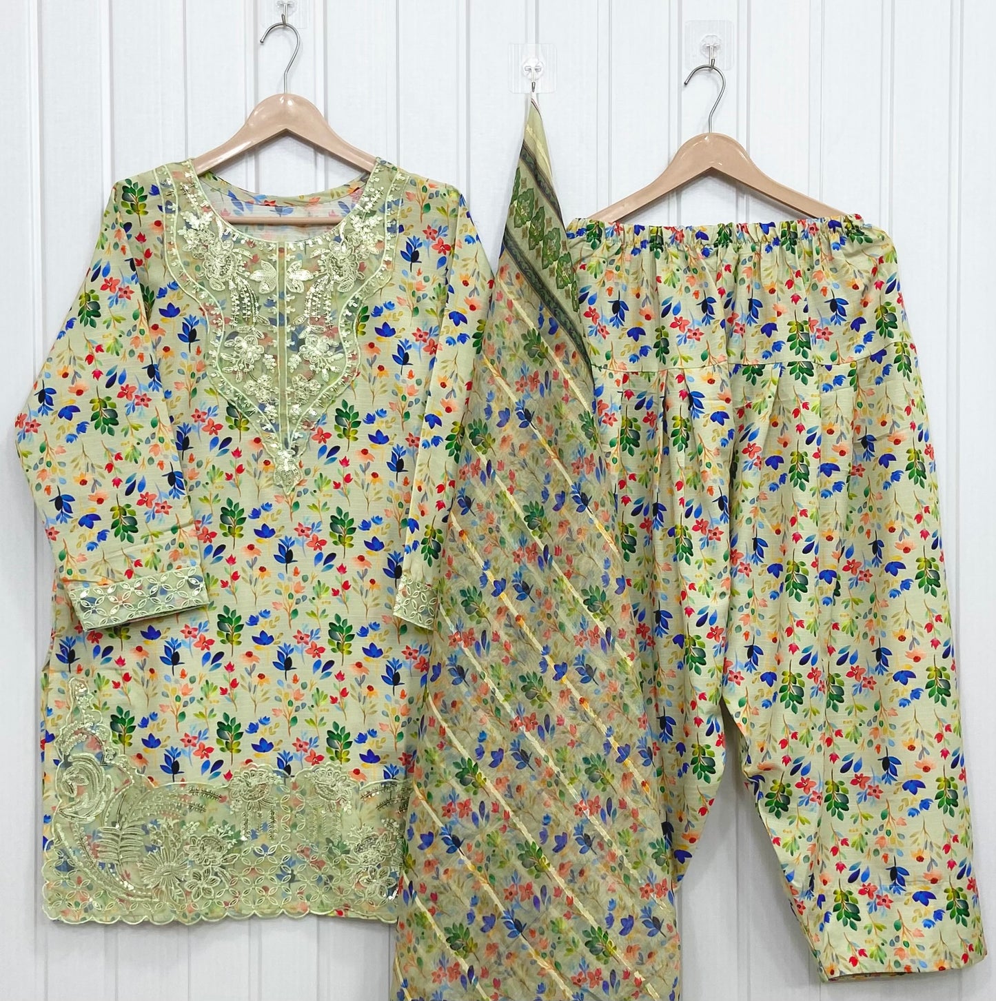 Article No: D-744